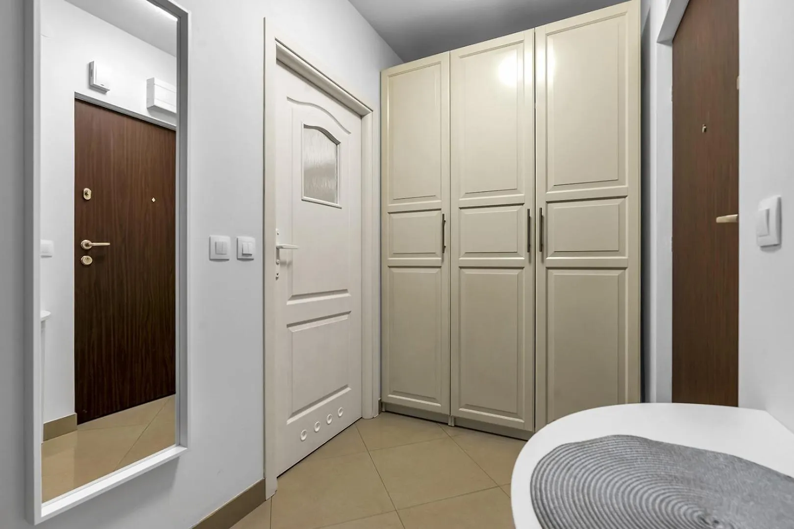 Metro Bemowo Comfort Studio وارسو 0*,